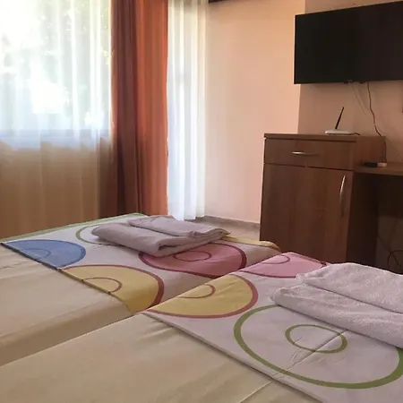 семеен астра Хотел Черноморец