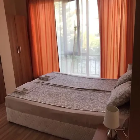 семеен астра Хотел