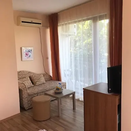 Хотел семеен астра 3*