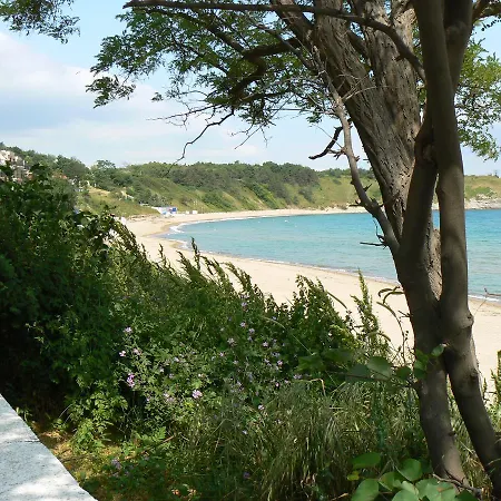 семеен астра Хотел Черноморец